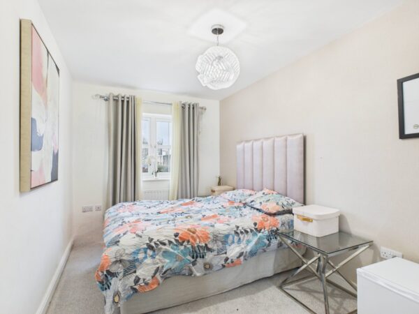 Rodor Close 2  Rooms To Let