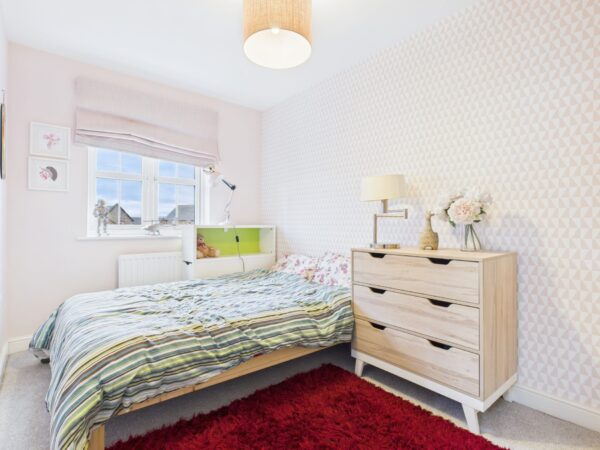 Rodor Close 2  Rooms To Let